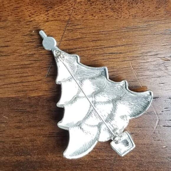 Vintage Enamel Christmas Tree Pin/Brooch - Picture 3 of 4